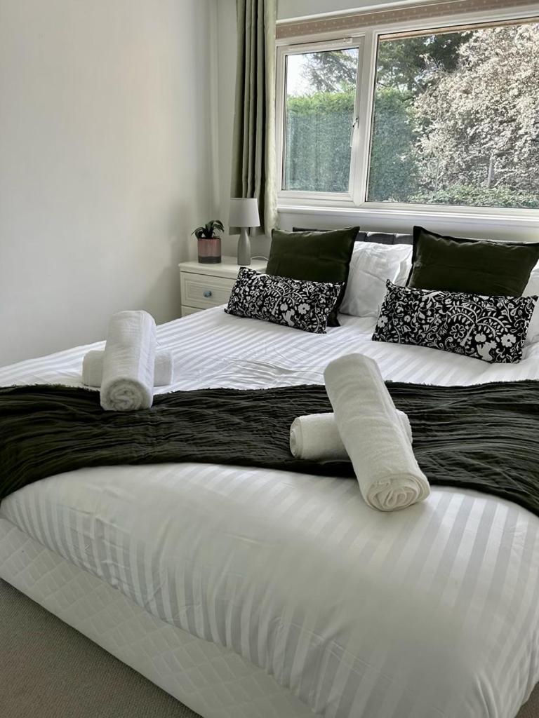 Stylish 3 Bed House Hitchin Villa Exterior photo